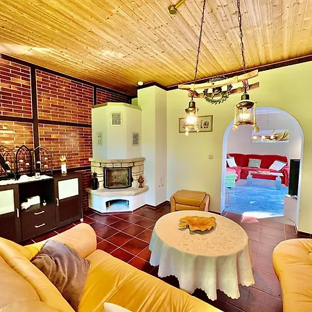 Haus Am Berg1 *